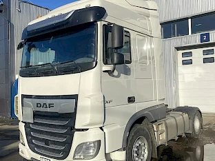 Седельный тягач DAF XF106